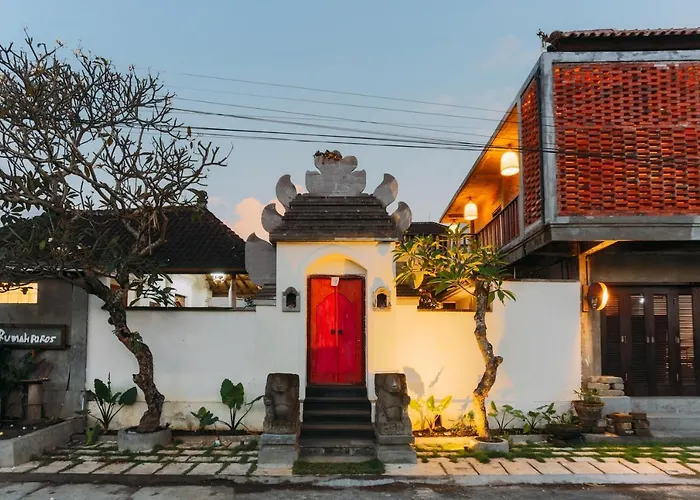 ゲストハウス Rumah Paros & Gallery