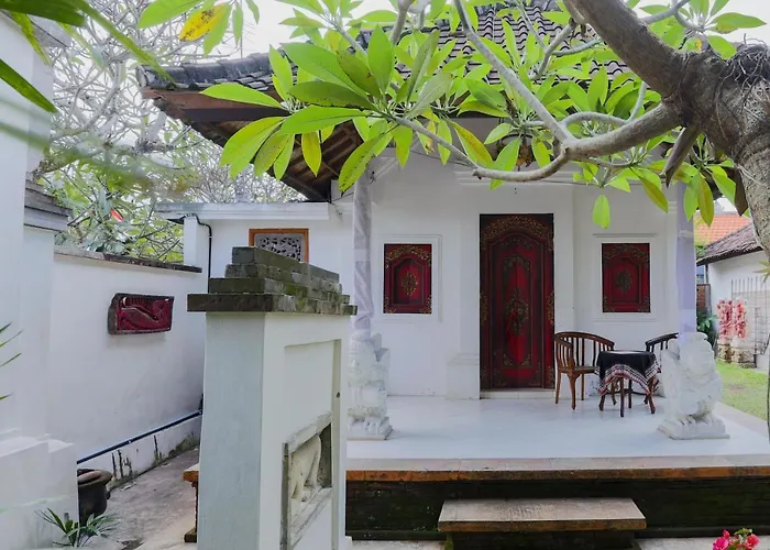 Rumah Paros & Gallery 3*
